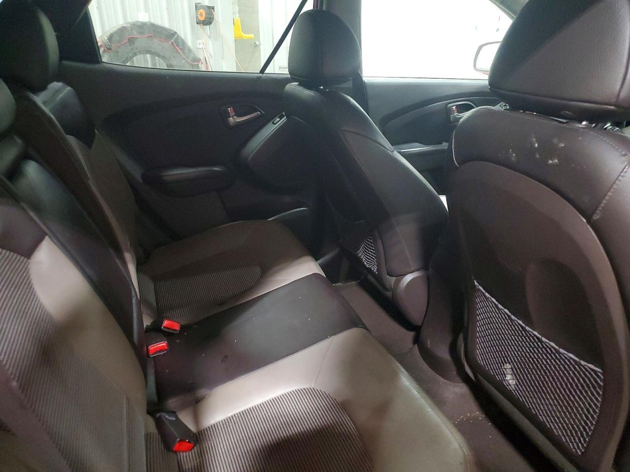 2012 HYUNDAI TUCSON