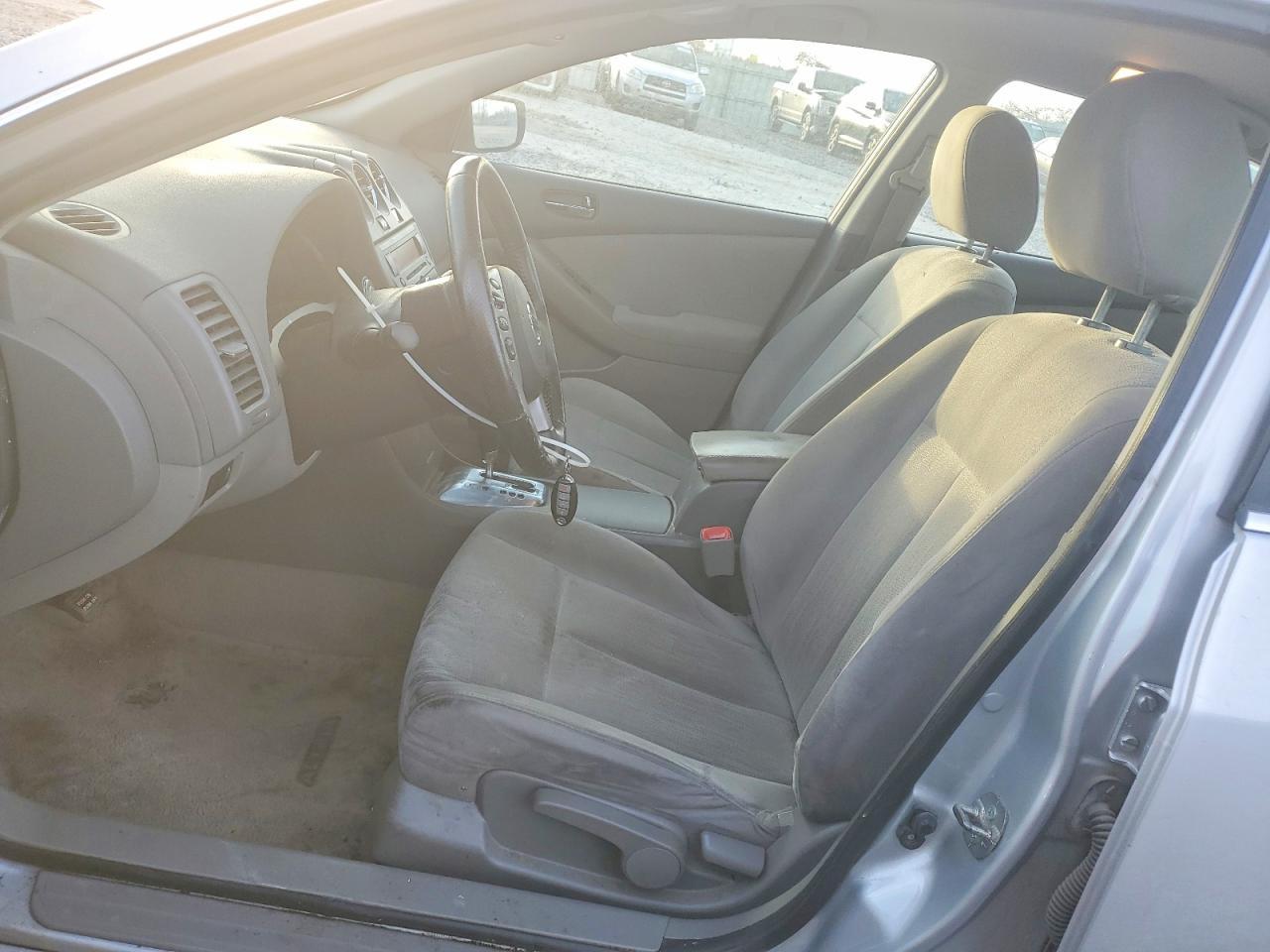2012 NISSAN ALTIMA