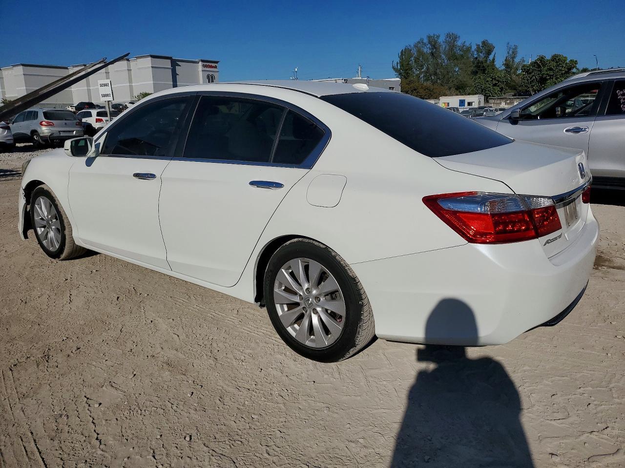 2015 HONDA ACCORD