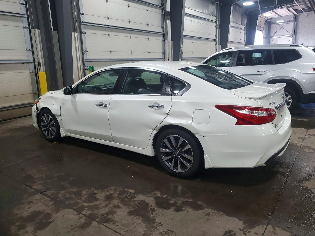 2017 NISSAN ALTIMA