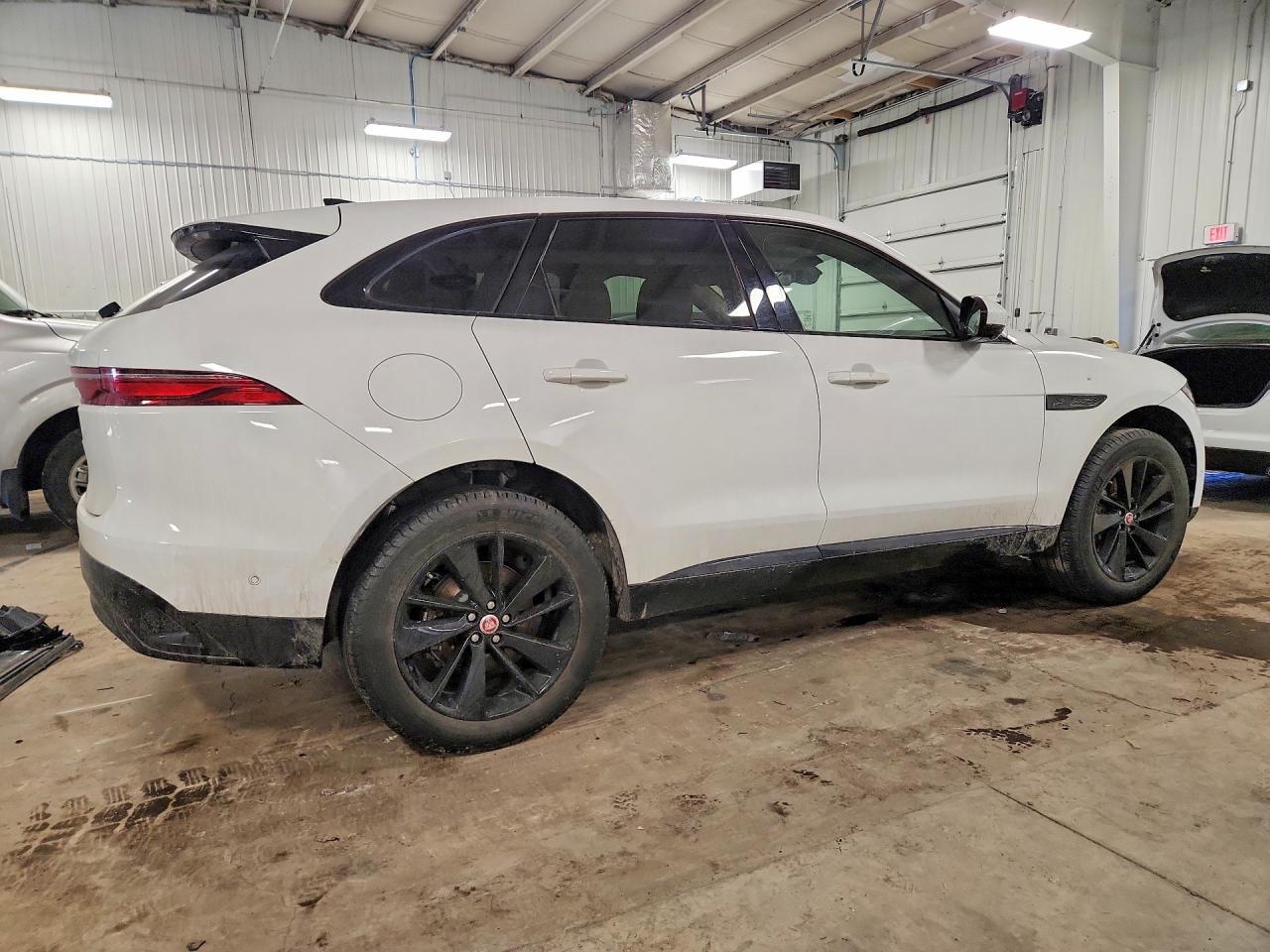 2021 JAGUAR F-Pace
