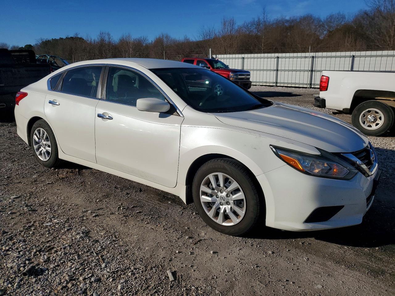 2016 NISSAN ALTIMA