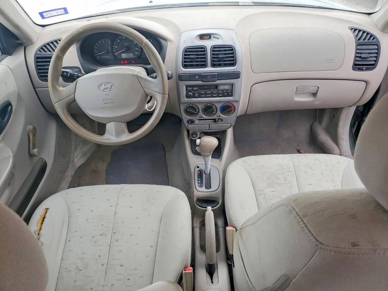 2004 HYUNDAI ACCENT