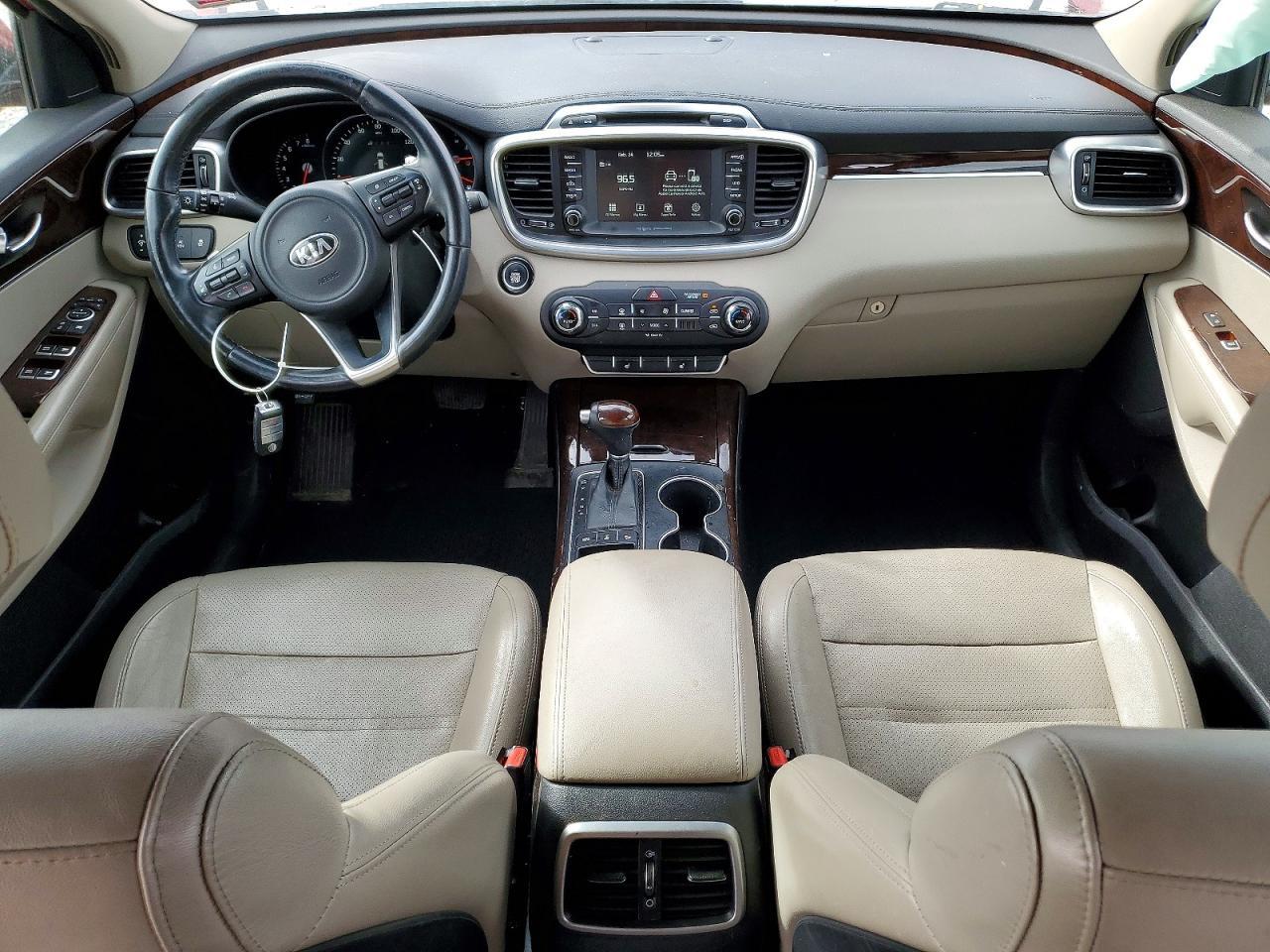 2017 KIA SORENTO