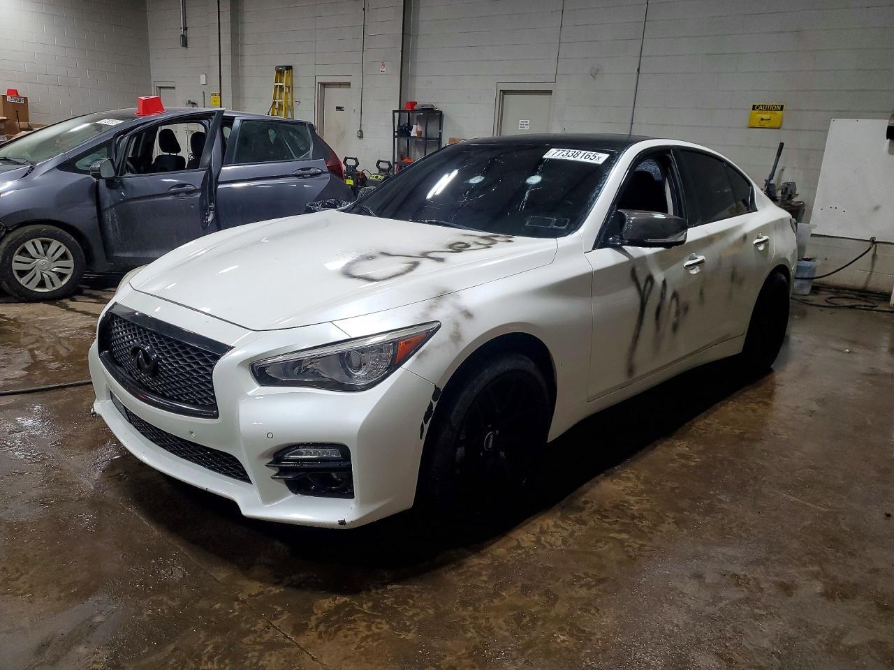 2017 INFINITI Q50