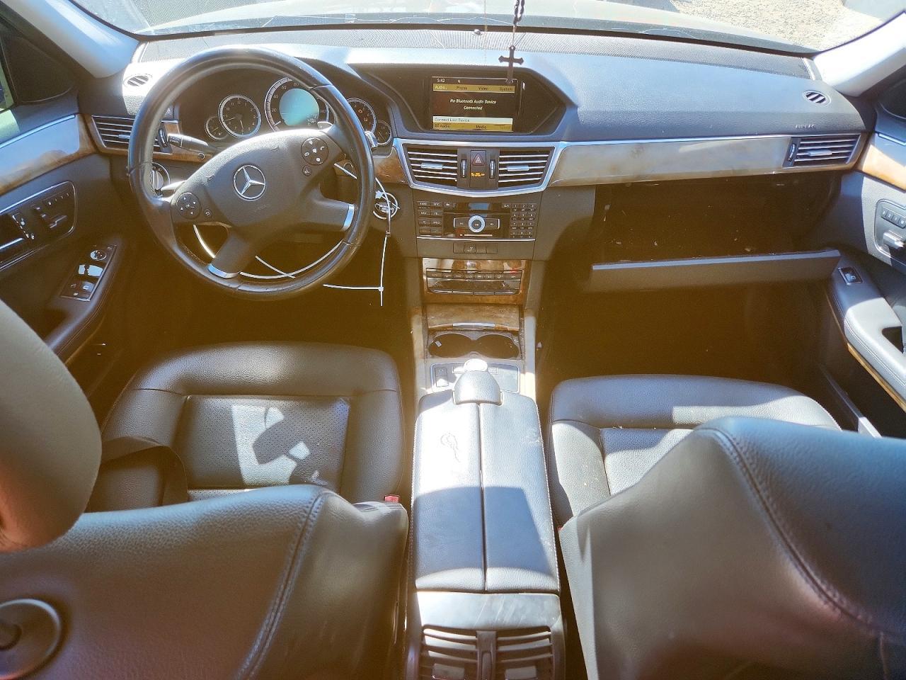 2011 MERCEDES-BENZ E-Class