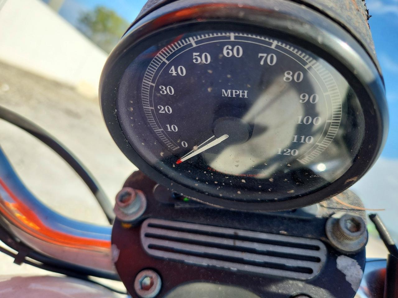 2006 HARLEY-DAVIDSON Xl883