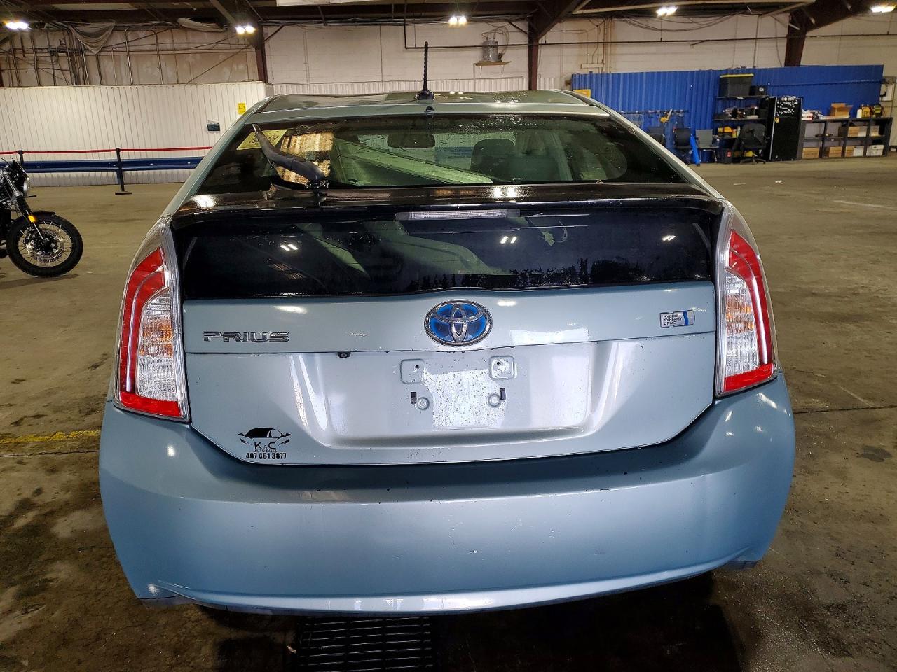 2013 TOYOTA PRIUS