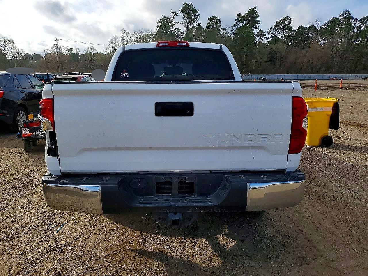 2016 TOYOTA TUNDRA