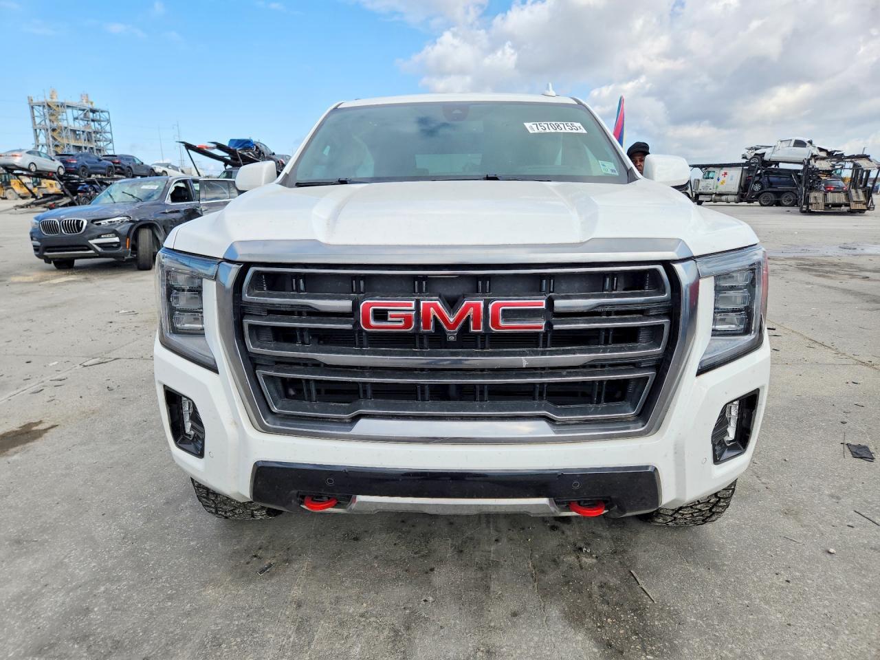 2021 GMC Yukon