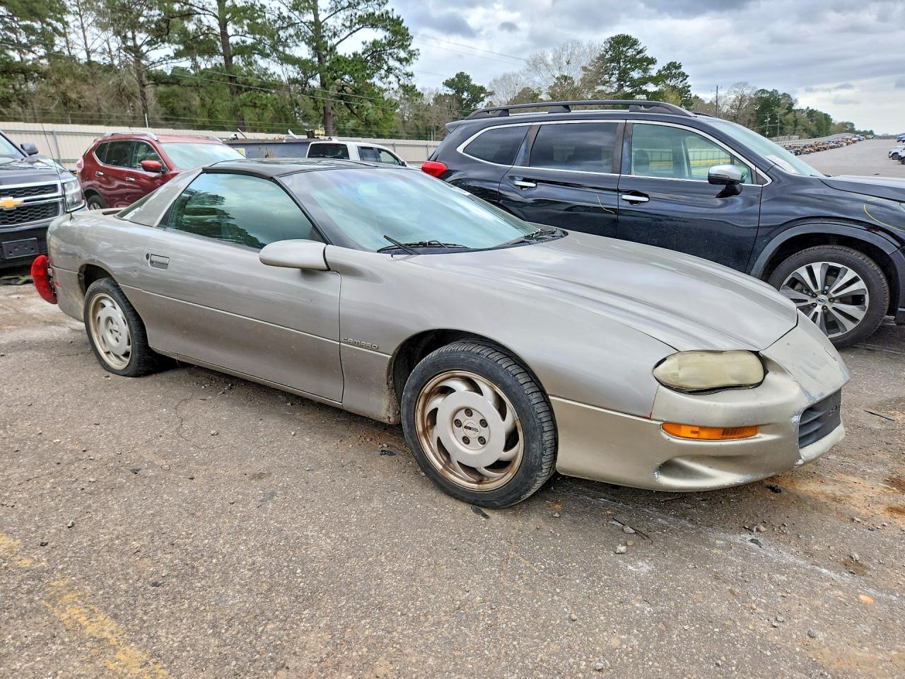 2002 CHEVROLET Camaro