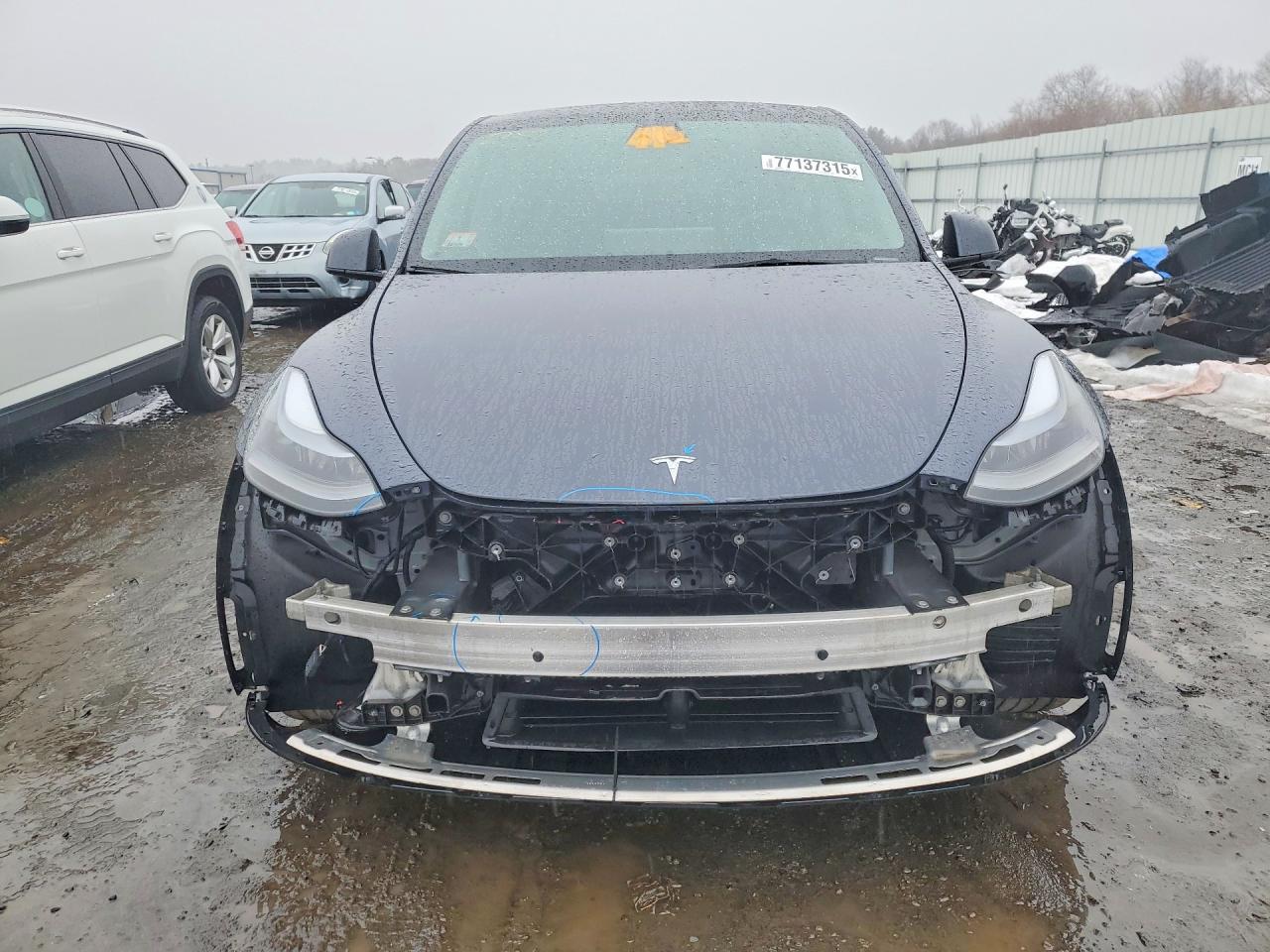 2024 TESLA MODEL Y