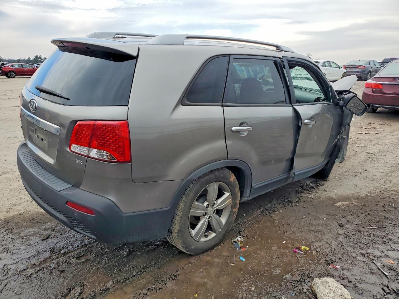 2013 KIA SORENTO