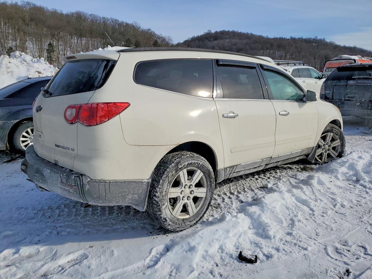 2011 CHEVROLET TRAVERSE