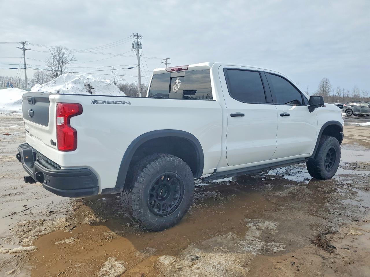 2024 CHEVROLET Silverado