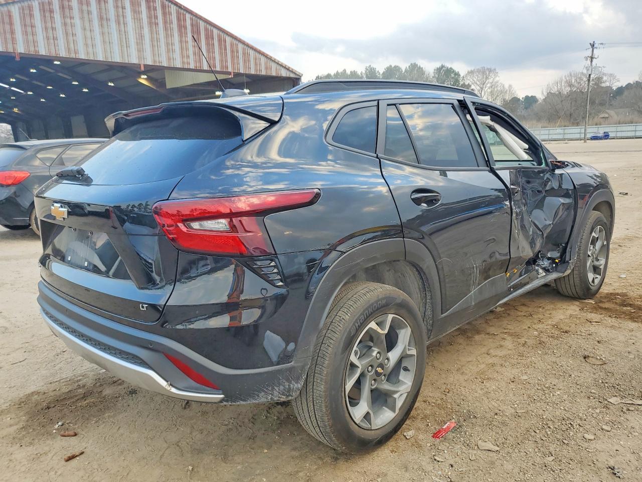 2025 CHEVROLET TRAX
