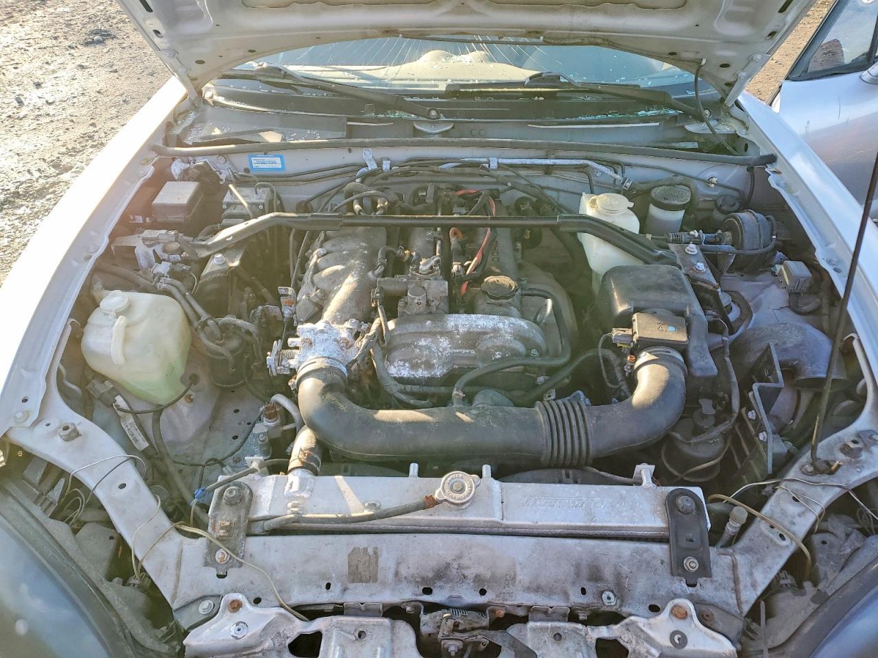 2002 MAZDA MX-5 Miata