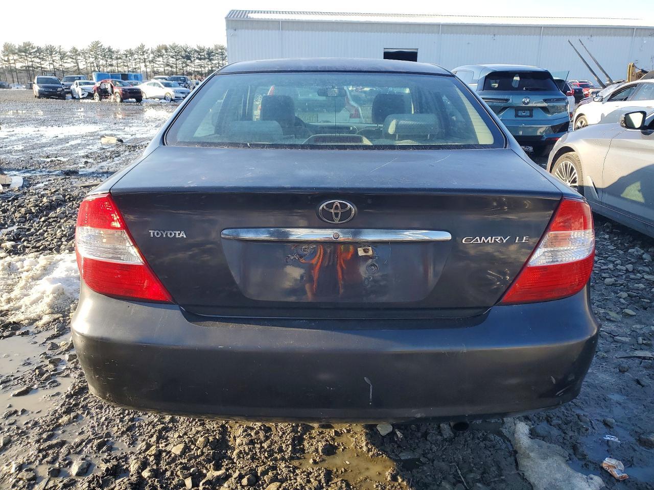 2004 TOYOTA CAMRY