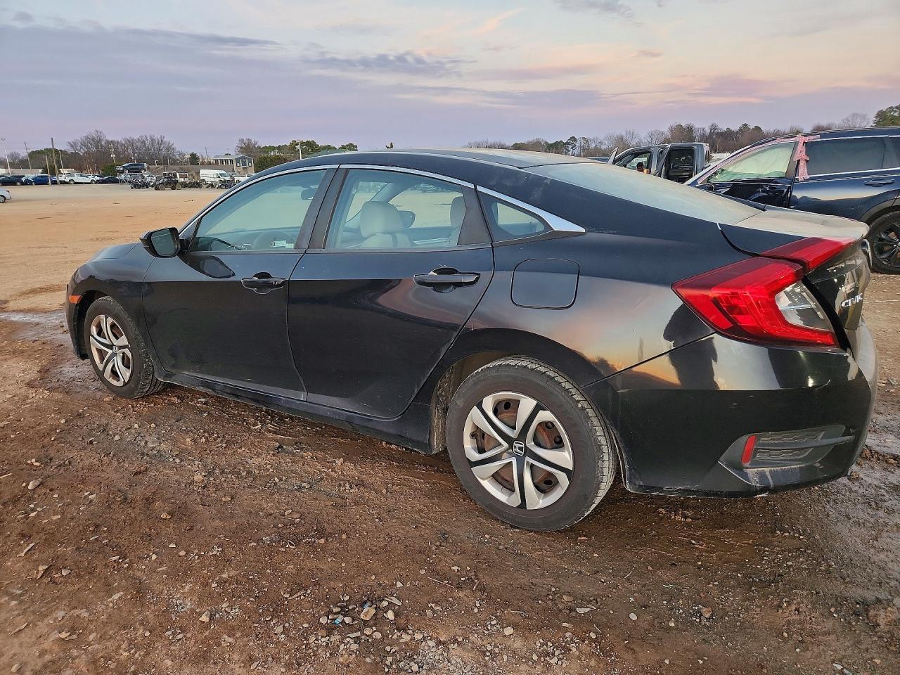 2018 HONDA CIVIC