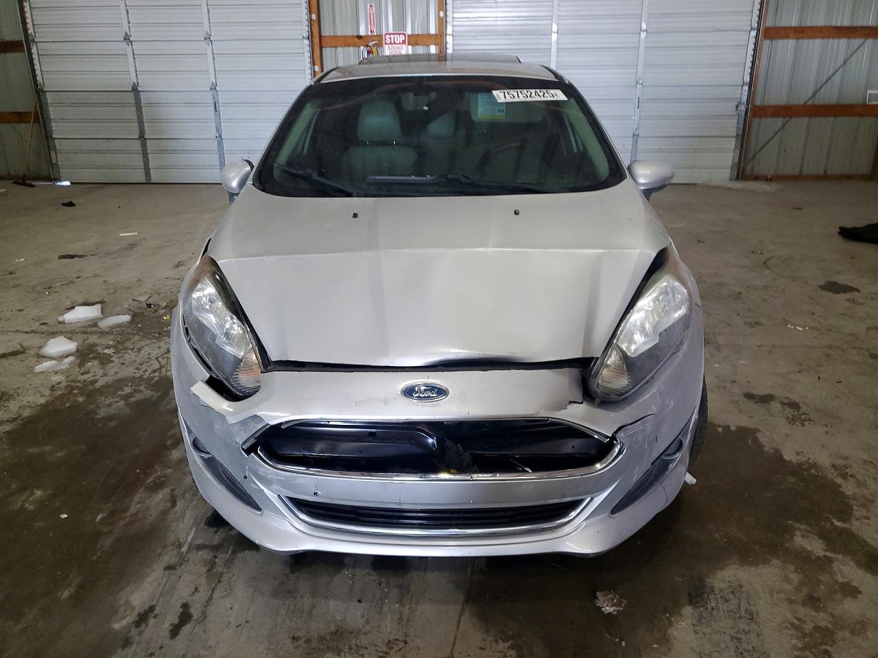 2014 FORD Fiesta