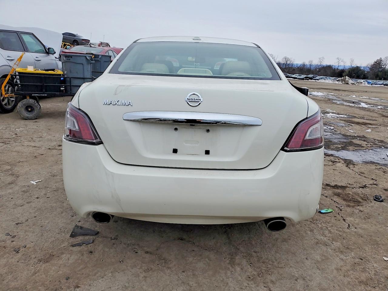 2014 NISSAN Maxima
