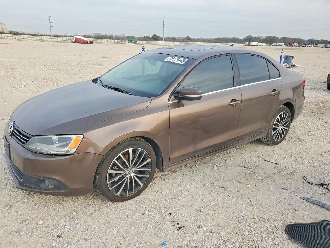 2011 VOLKSWAGEN JETTA