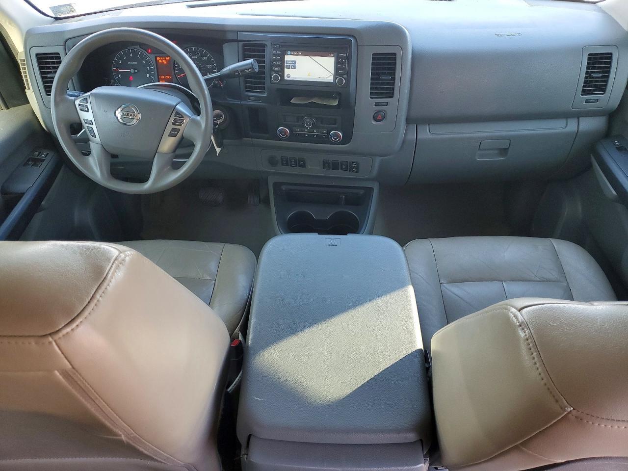 2017 NISSAN NV3500