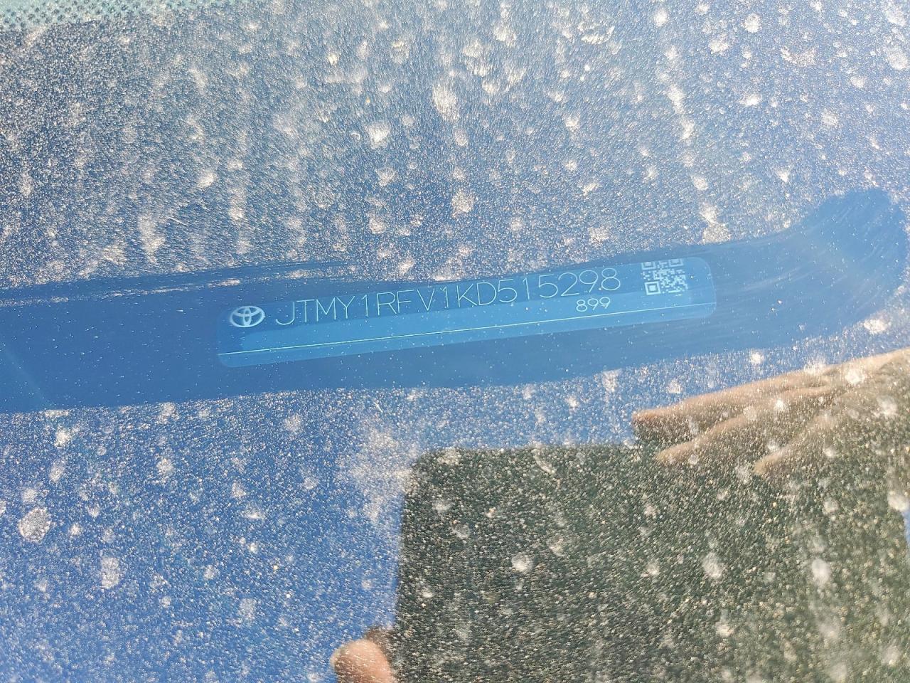 2019 TOYOTA RAV4
