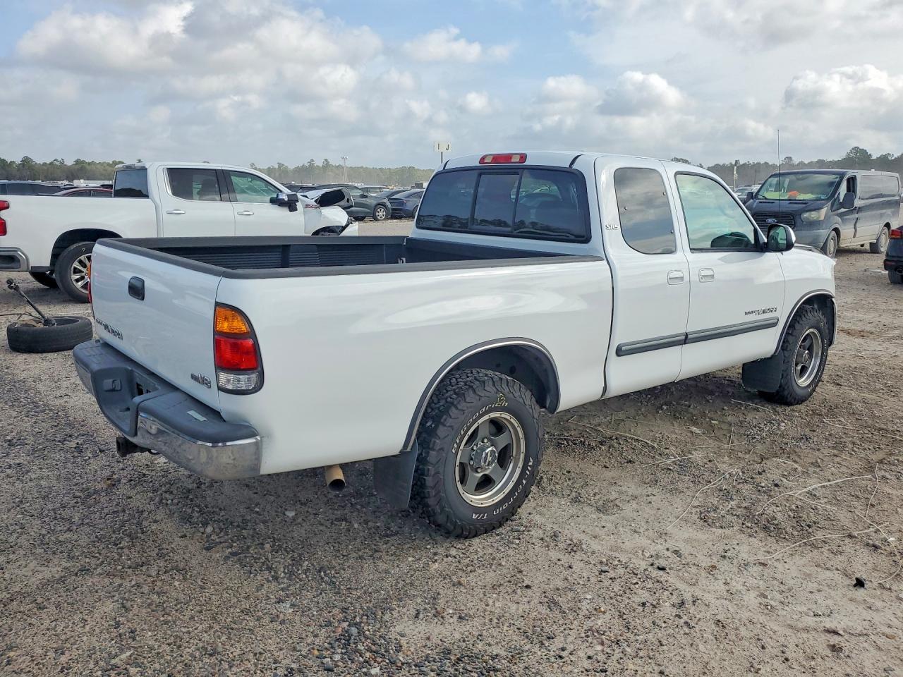 2004 TOYOTA TUNDRA