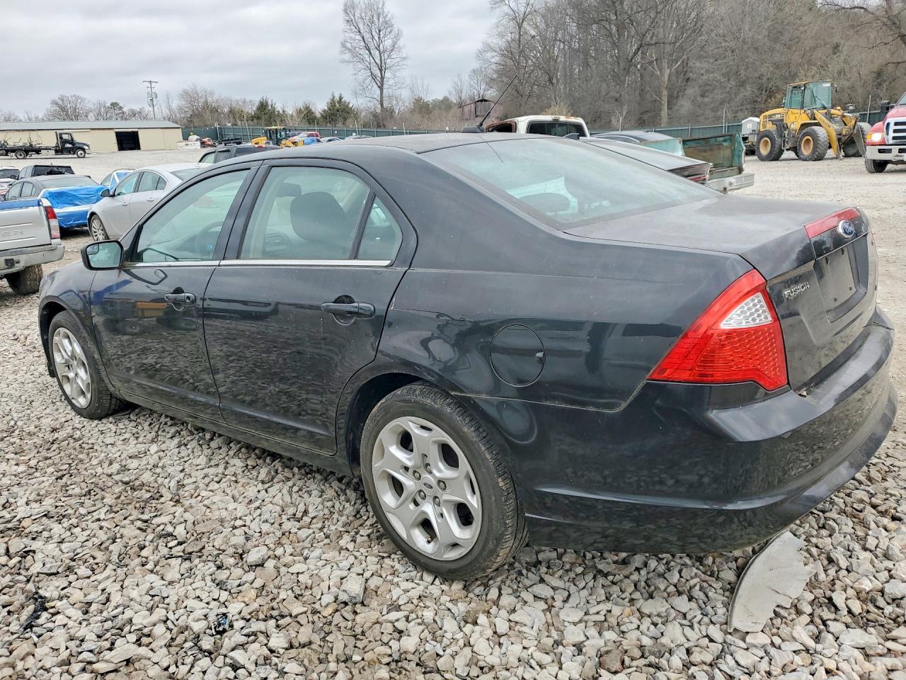 2011 FORD FUSION