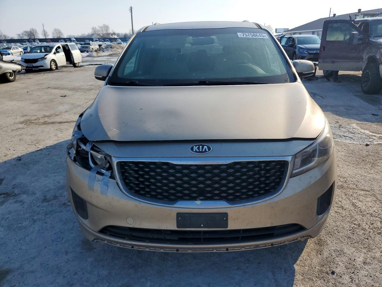 2016 KIA SEDONA