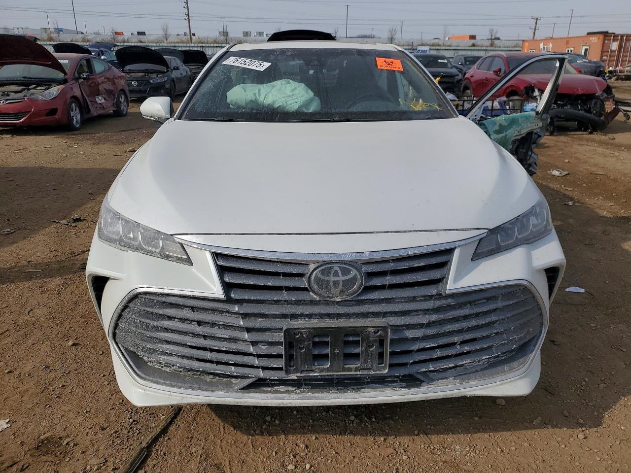2020 TOYOTA Avalon
