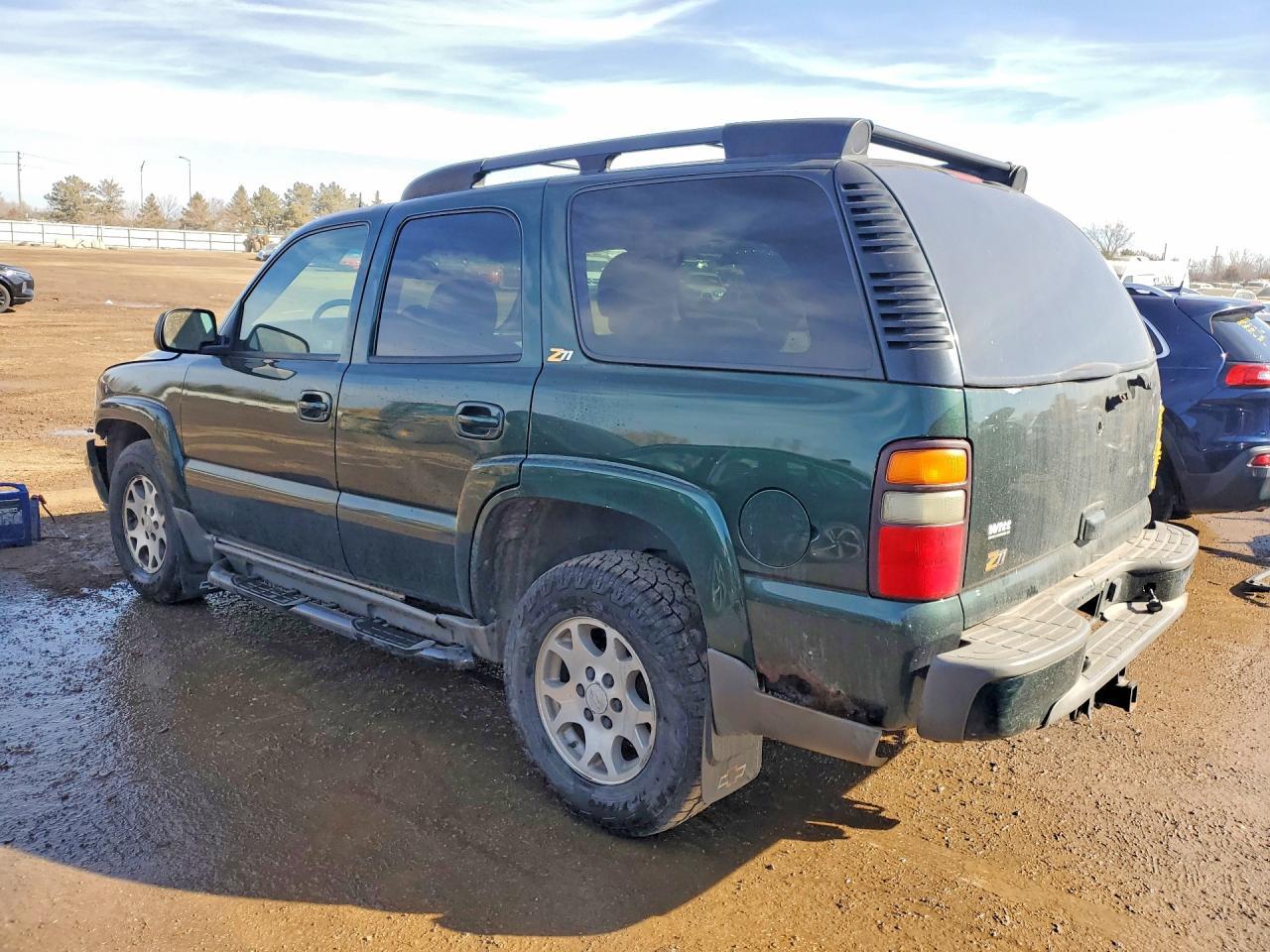 2004 CHEVROLET Tahoe