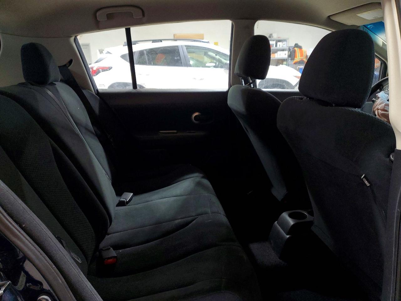2012 NISSAN VERSA