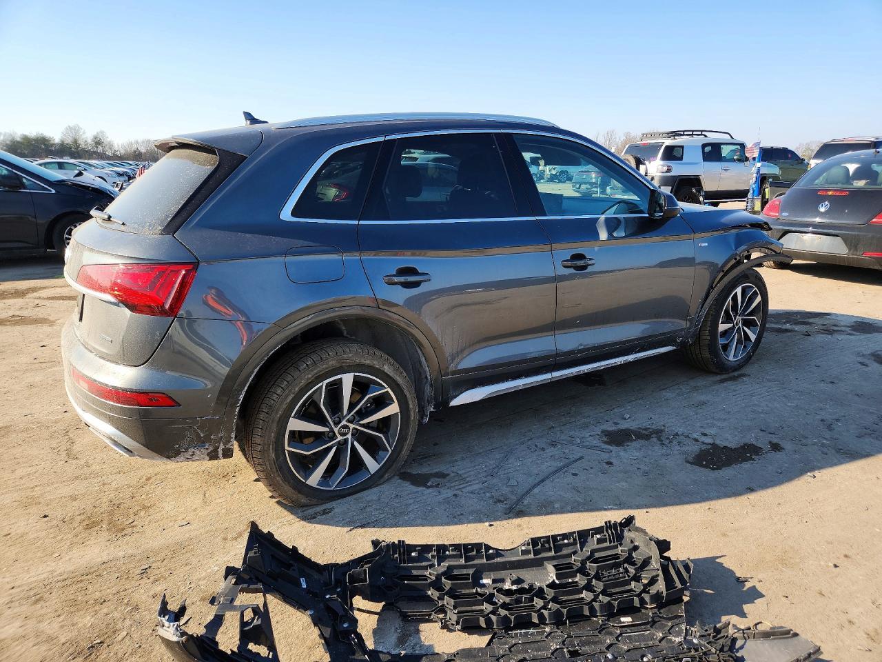 2022 AUDI Q5
