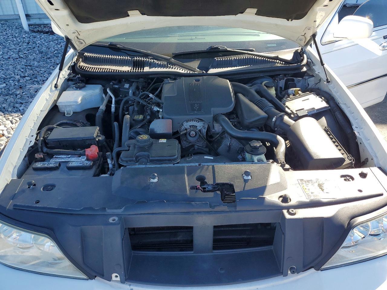2010 LINCOLN Town Car