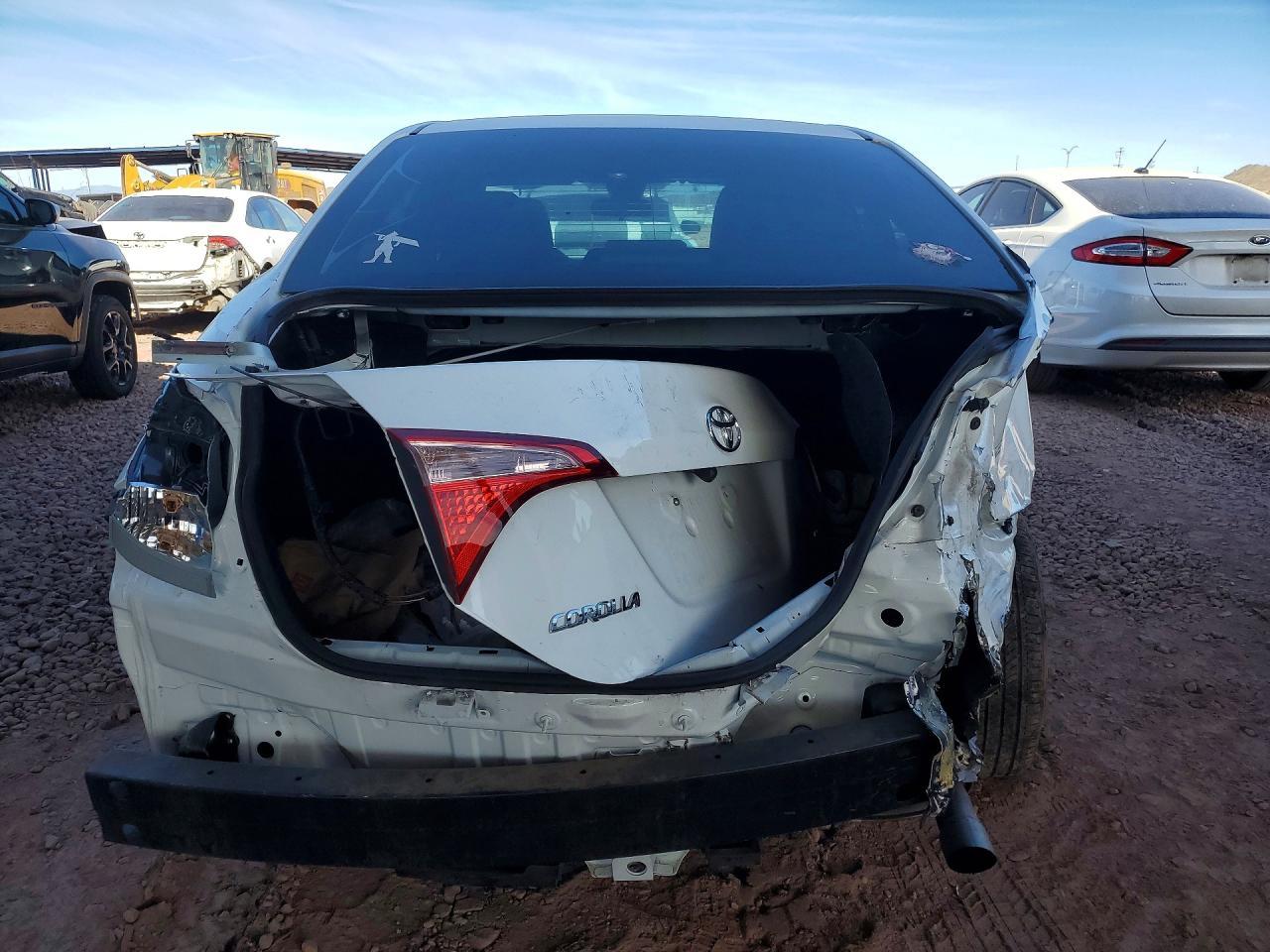 2017 TOYOTA COROLLA