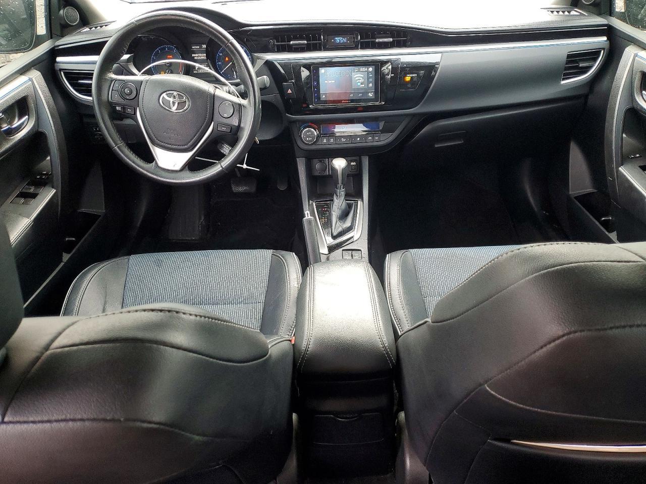 2015 TOYOTA COROLLA
