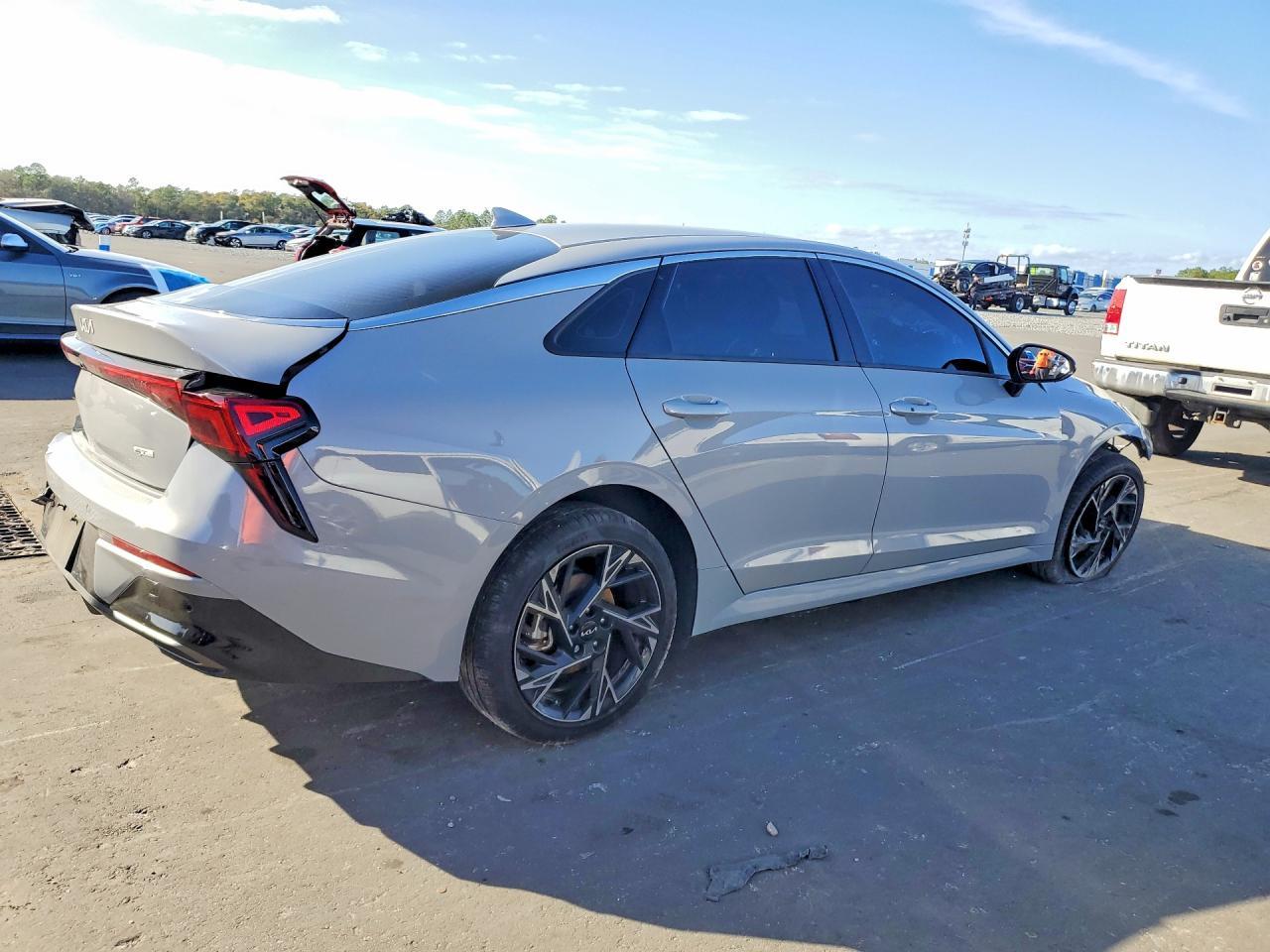 2025 KIA K5
