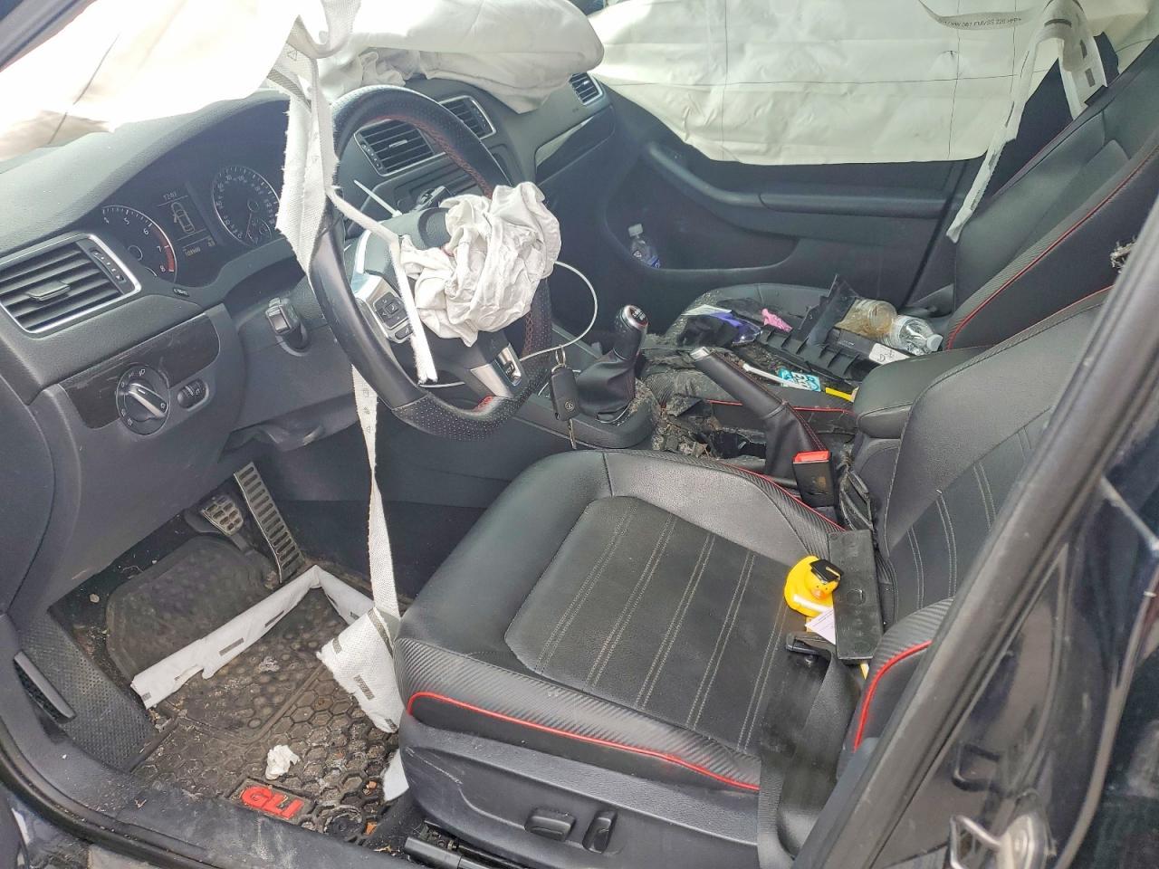 2014 VOLKSWAGEN JETTA