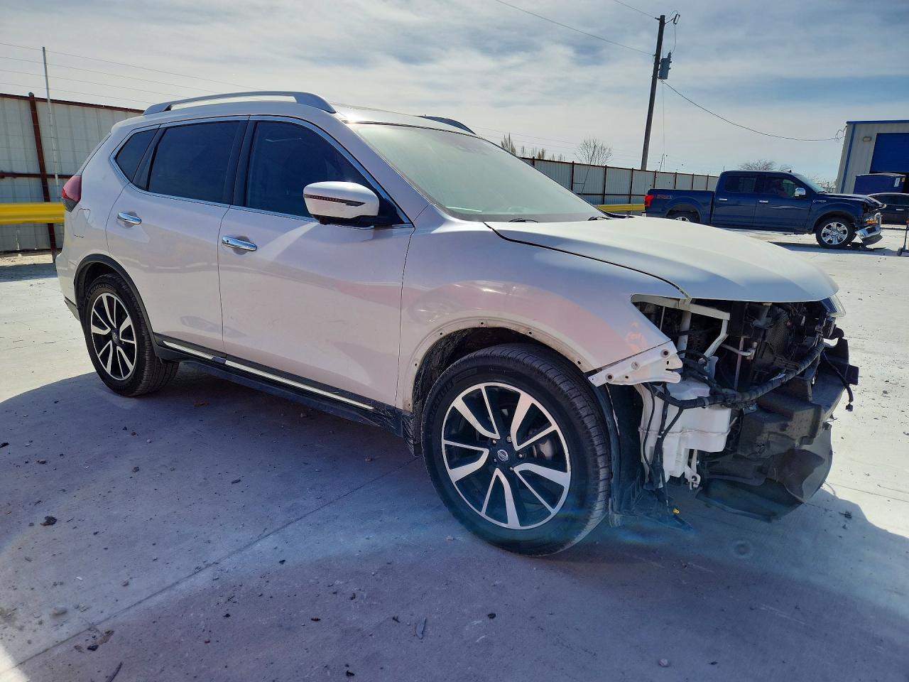 2018 NISSAN ROGUE