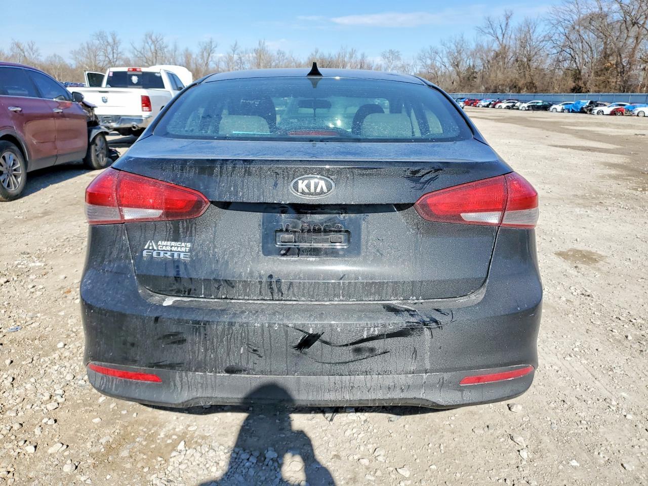 2017 KIA FORTE