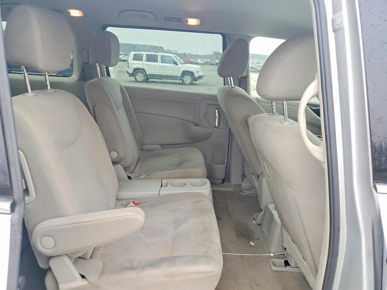 2014 NISSAN Quest