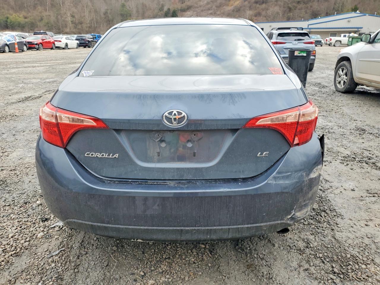 2017 TOYOTA COROLLA