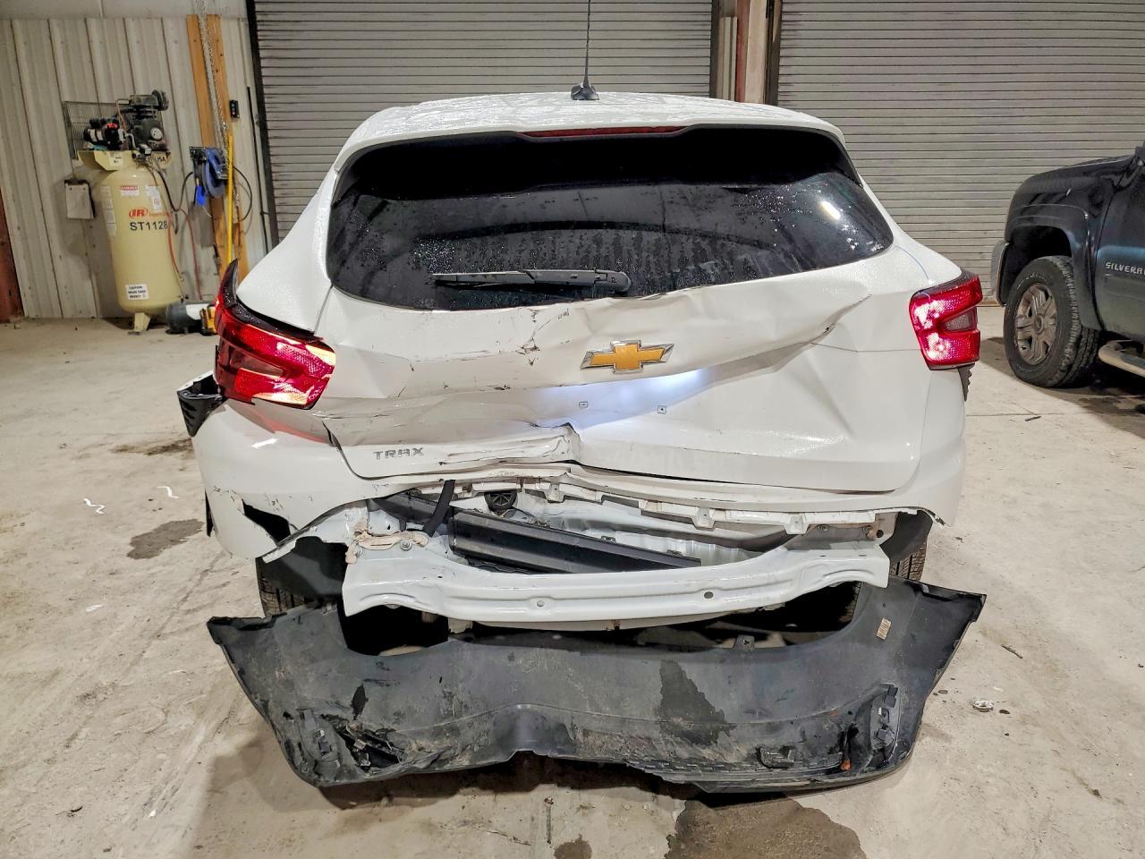 2025 CHEVROLET TRAX