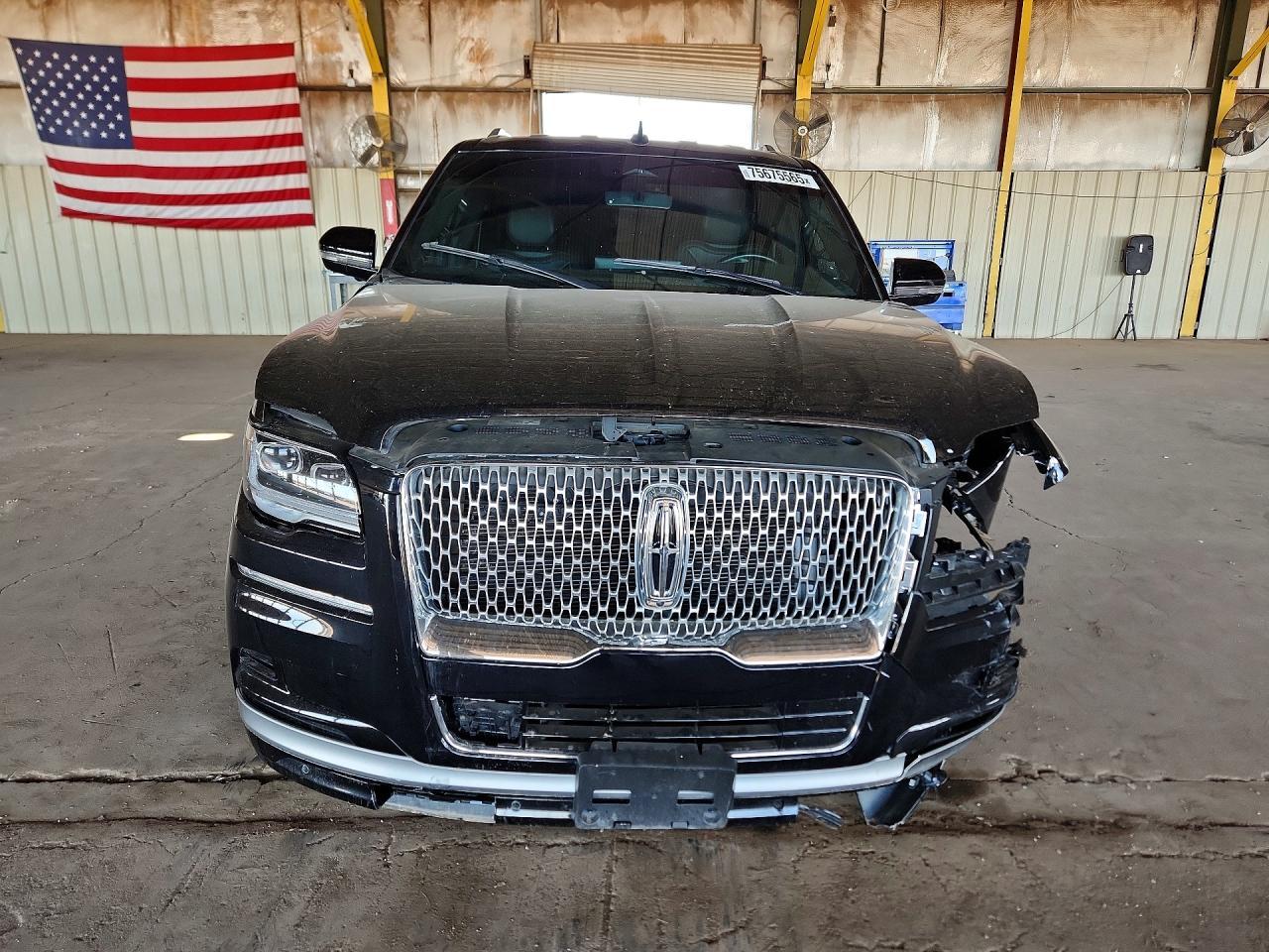 2023 LINCOLN Navigator