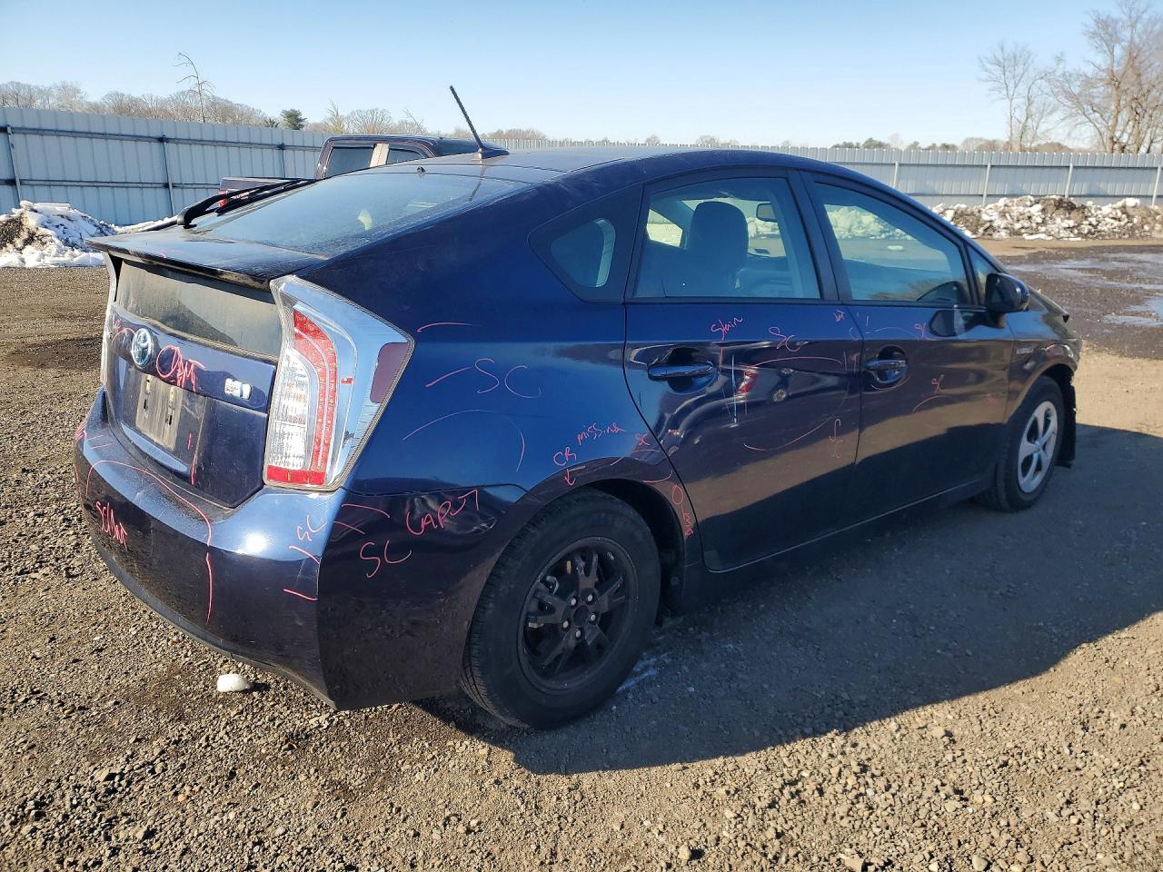 2015 TOYOTA PRIUS