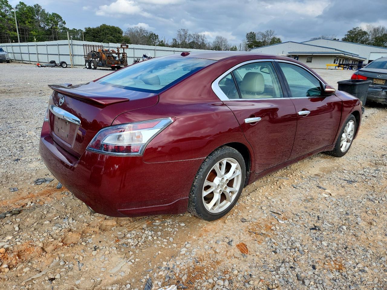 2013 NISSAN Maxima