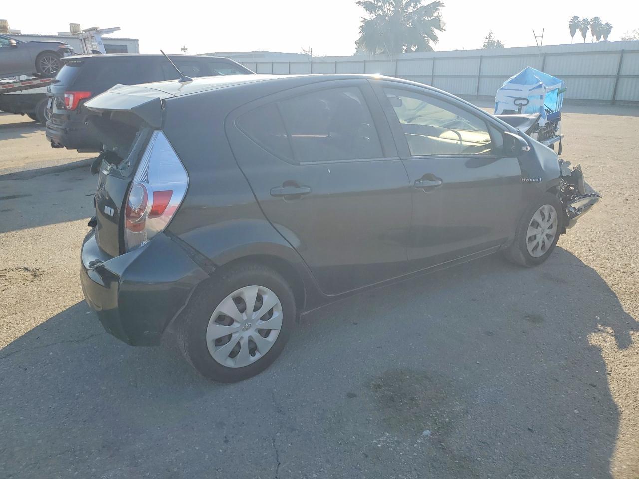 2012 TOYOTA Prius c