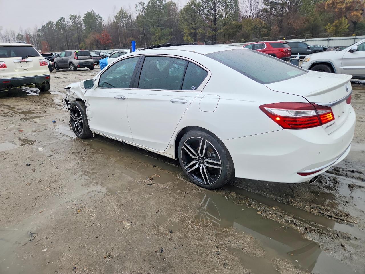 2016 HONDA ACCORD